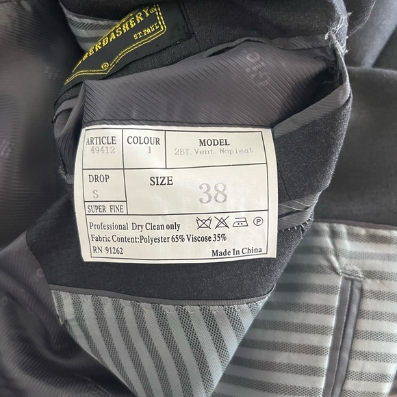 Giorgio Fiorelli Suit Jacket and Pants - Picture 5 of 8